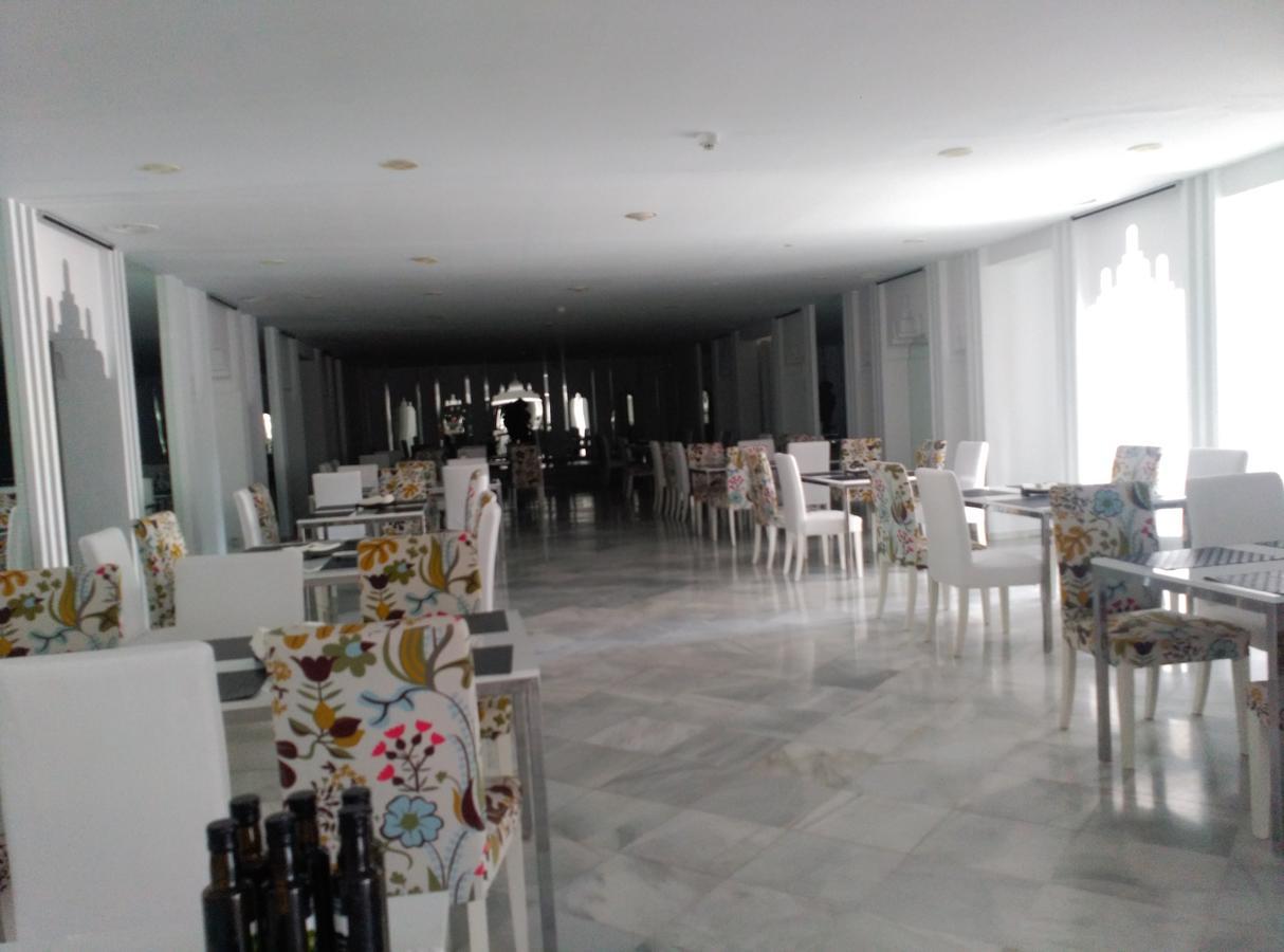 Hotel Suites Albayzin Del Mar Almuñécar Екстериор снимка